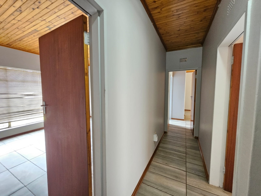 4 Bedroom Property for Sale in Kathu Northern Cape